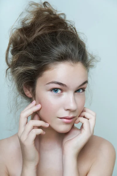 Fashion model original hairstyle clean face natural skin beauty highlight - Stock Image - Everypixel Fashion model original hairstyle clean face natural skin beauty highlight - Stock Image - Everypixel