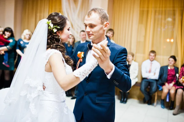 First wedding dance of wedding couple at restaurant