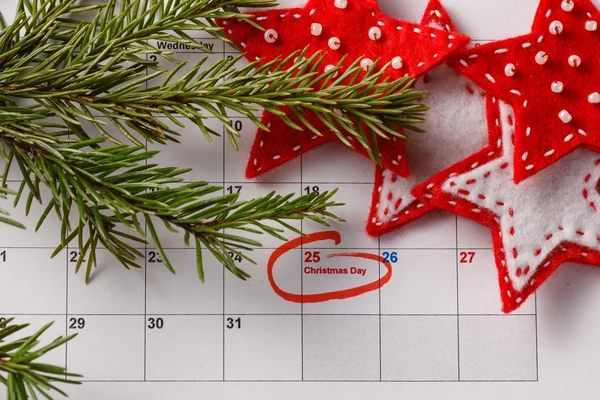 Highlighting christmas date on calendar