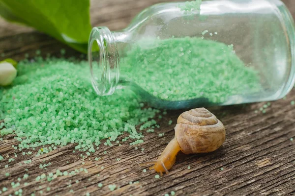 Green bath salt.  Aroma of the nature