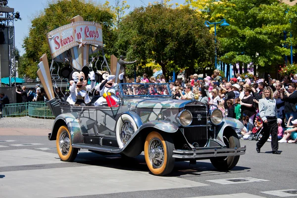 Disney Stars and Cars Parade, a Parade in Disneyland Resort Paris