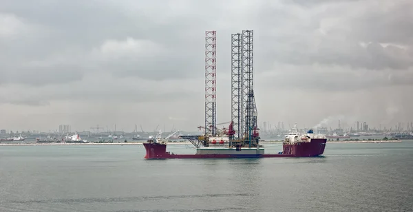 Heavy lift vessel loaded with oil rig platform