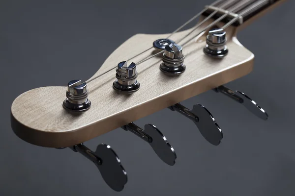 Guitar chrome tuners