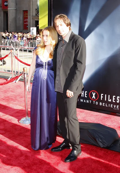 Gillian Anderson and David Duchovny