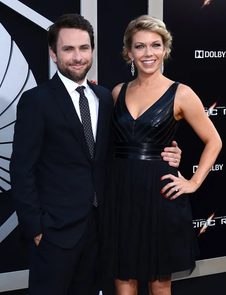 查理一天和玛丽伊丽莎白埃利斯 - 图库社论照片