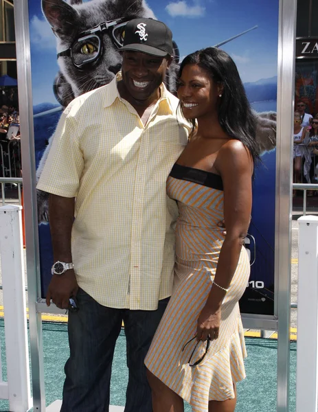 Michael Clarke Duncan and Omarosa