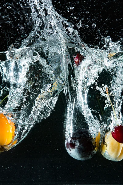 Splash fruit