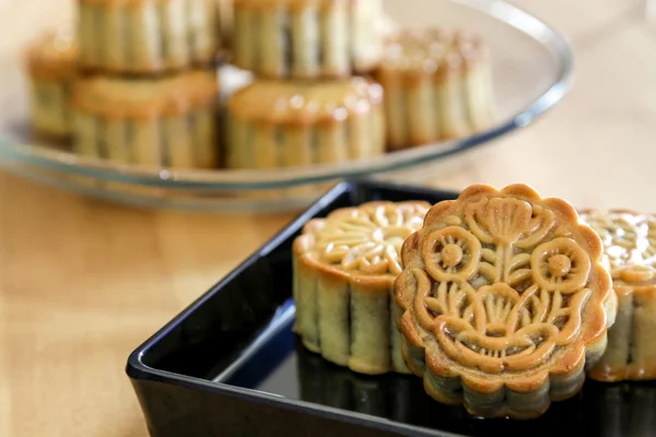 There are so many moon cakes for celebrate the mid-autumn festival