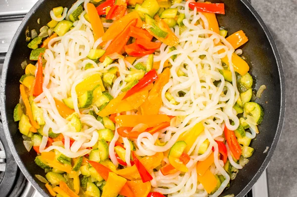 Cooking konjac jelly white noodles pan - vegan recipes