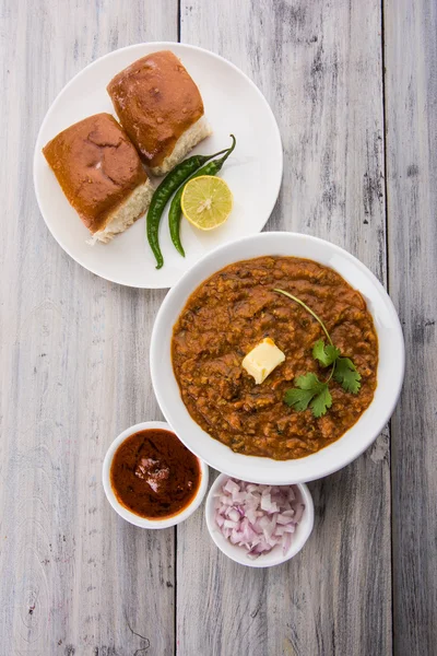 Pav Bhaji Indian spicy fast food with bread, onion and butter, Indian food, Mumbai food