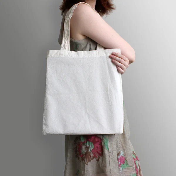 Natural White Linen Fabric Fashion Cotton & Eco Friendly Tote Bag Isolated  on White Background. Reusable Blank Canvas Bag for Groceries and Shopping.  Design Template for Mock up. No People Stock Photo