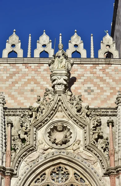 Goddess of Justice on Porta della Carta