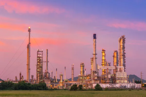 Twilight of oil refinery plant, Oil refinery with twilight skies