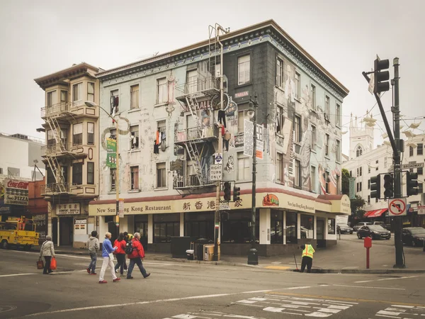 SAN FRANCISCO - JUNE 16: China town main street on June 16, 2015