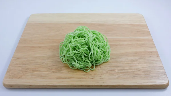 The green egg noodle (1)