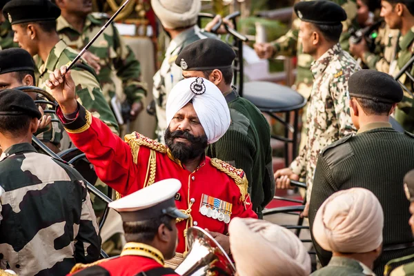 Army bandmaster at India-Pakistan Wagah