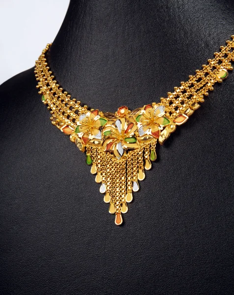 Indian Gold Necklace with Different Pattern