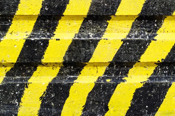 Yellow and black stripes