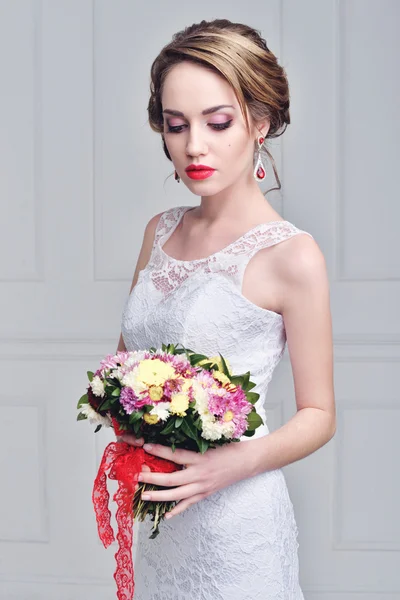 Beautiful Bride portrait wedding makeup and hairstyle with diamond crown, fashion bride model jewelry and beauty girl face, gorgeous beauty bride, isolated , studio, series