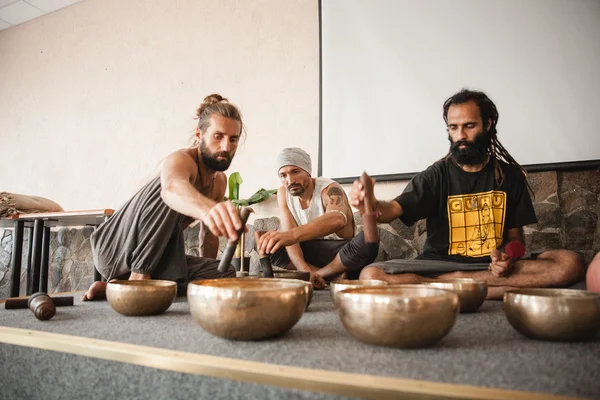 Sound meditation with Tibetan singing bowls at Avatar Yoga Festival