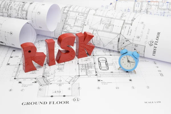 Blueprints and risk of passing the deadline in construction proj