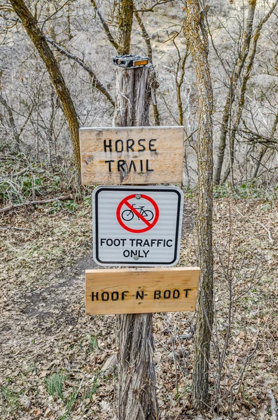 Hoof N Boot Trail Signs