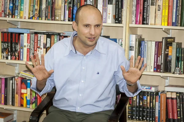 Naftali Bennett, Israeli politician