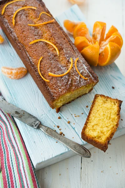 Tasty tangerine cake