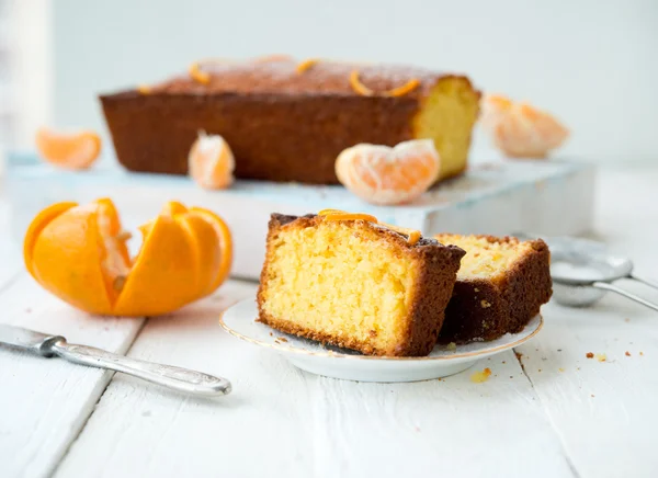 Tasty tangerine cake