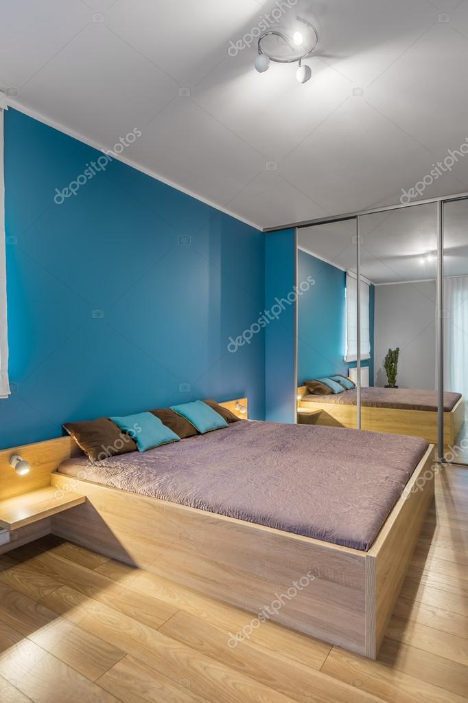 idea camera da letto bianco e blu ? foto stock © in4mal #119946548 - Design Armadio Con Camera Da Letto Blu idea camera da letto bianco e blu ? foto stock © in4mal #119946548 - Design Armadio Con Camera Da Letto Blu