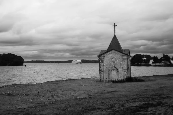 The chapel on the shore