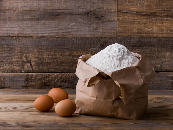 Wheat flour in Kraft pack