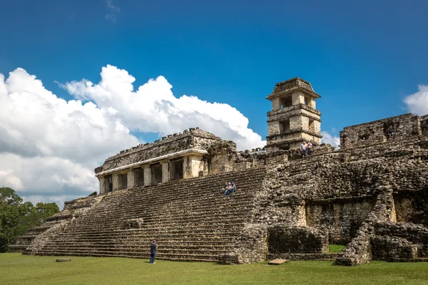 People enjoying day in ruins of Palenque