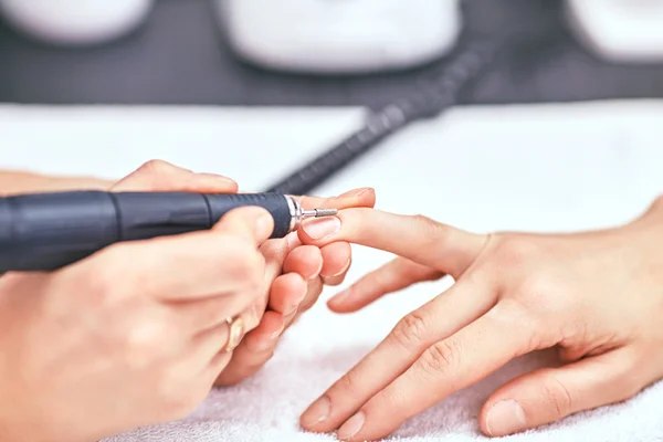 Women\'s manicure, mechanical manicure, hand care