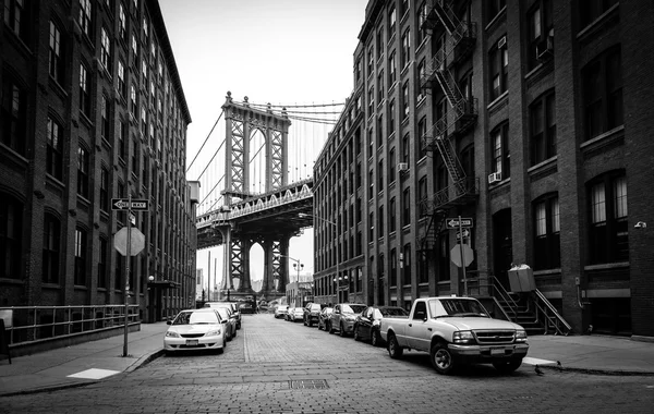 Manhattan Bridge, view from Washington street in Brooklyn, black and white, New York City, USA