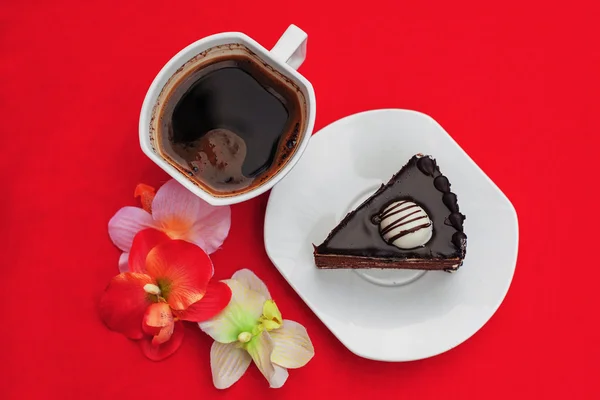 Coffee, dessert, flowers