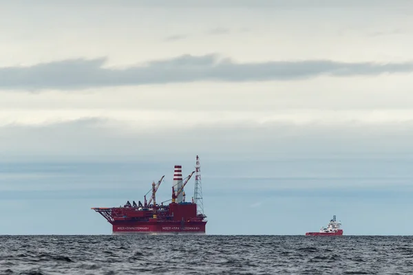 Oil platform Prirazlomnaya in Barents sea