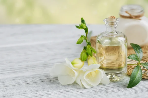 Perfume and aromatic oil