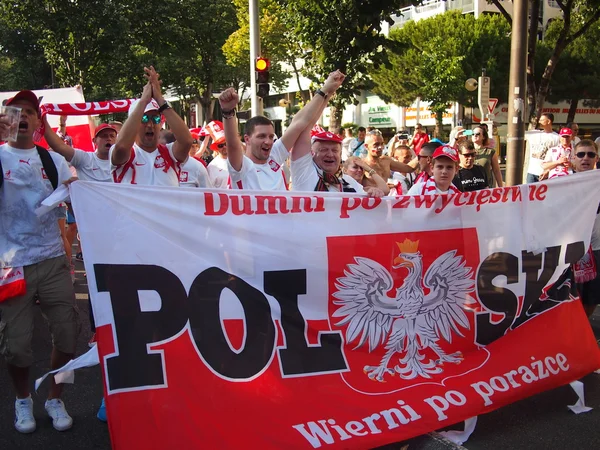 Poland fans marching