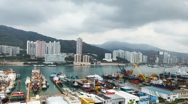 HONG KONG China. -Nov 23:2015  Containers commercial port  of  H