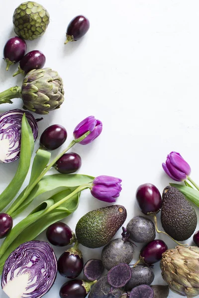 Purple fruits and vegetables