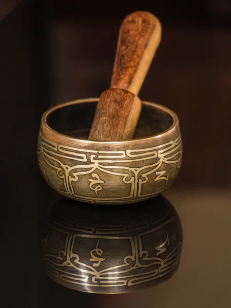 Tibetan bowl with wood