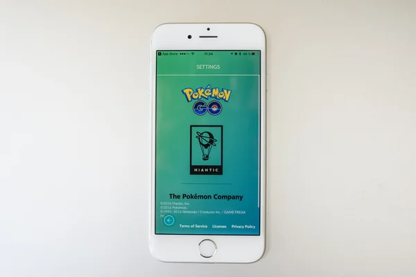 Pokemon Go Game on Apple iPhone 6S
