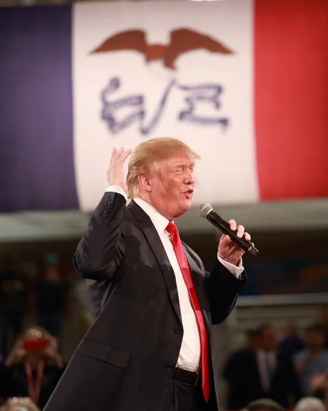 Des Moines, Iowa, December 11, 2015:  Donald Trump speaks to crowd