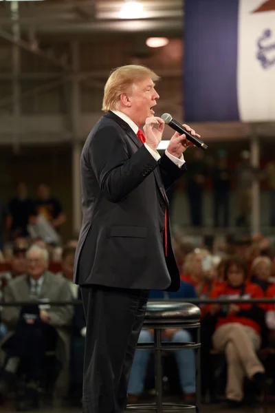 Des Moines, Iowa, December 11, 2015:  Donald Trump speaks to crowd