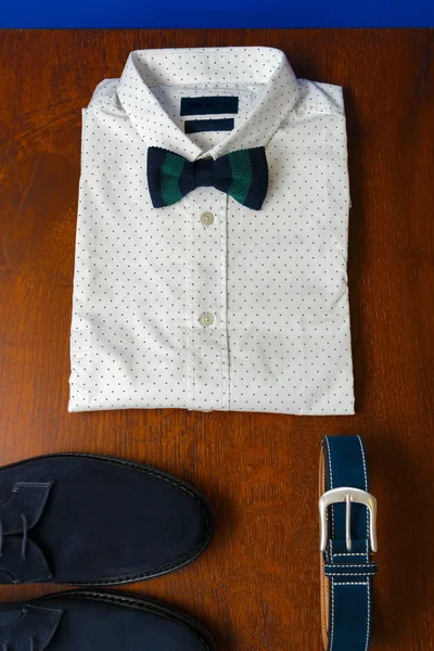 Mens outfits, white polka-dot shirt with with bow tie
