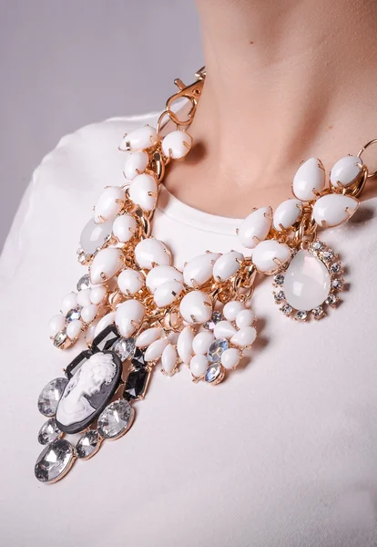 Golden necklace with cameo