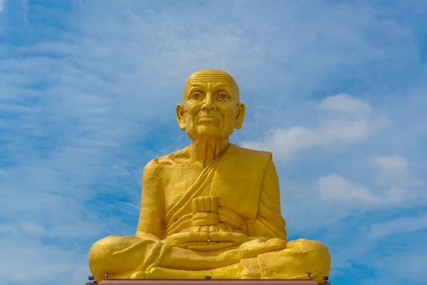 The big statue of Luang Phor Thuad.