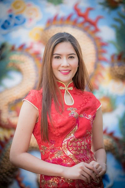 Asian Chinese woman in Traditional Chinese