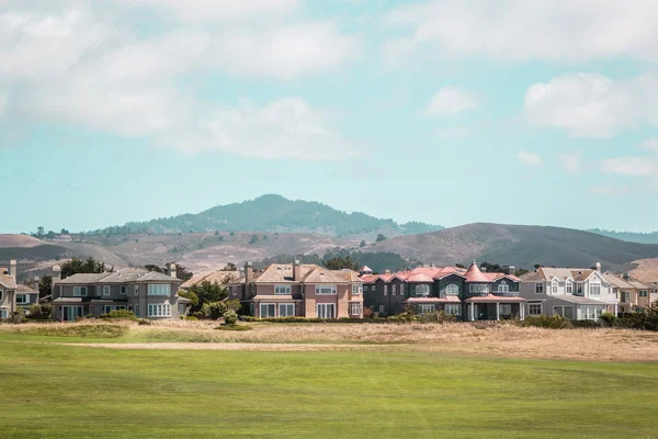 Houses near Half Moon Bay in California